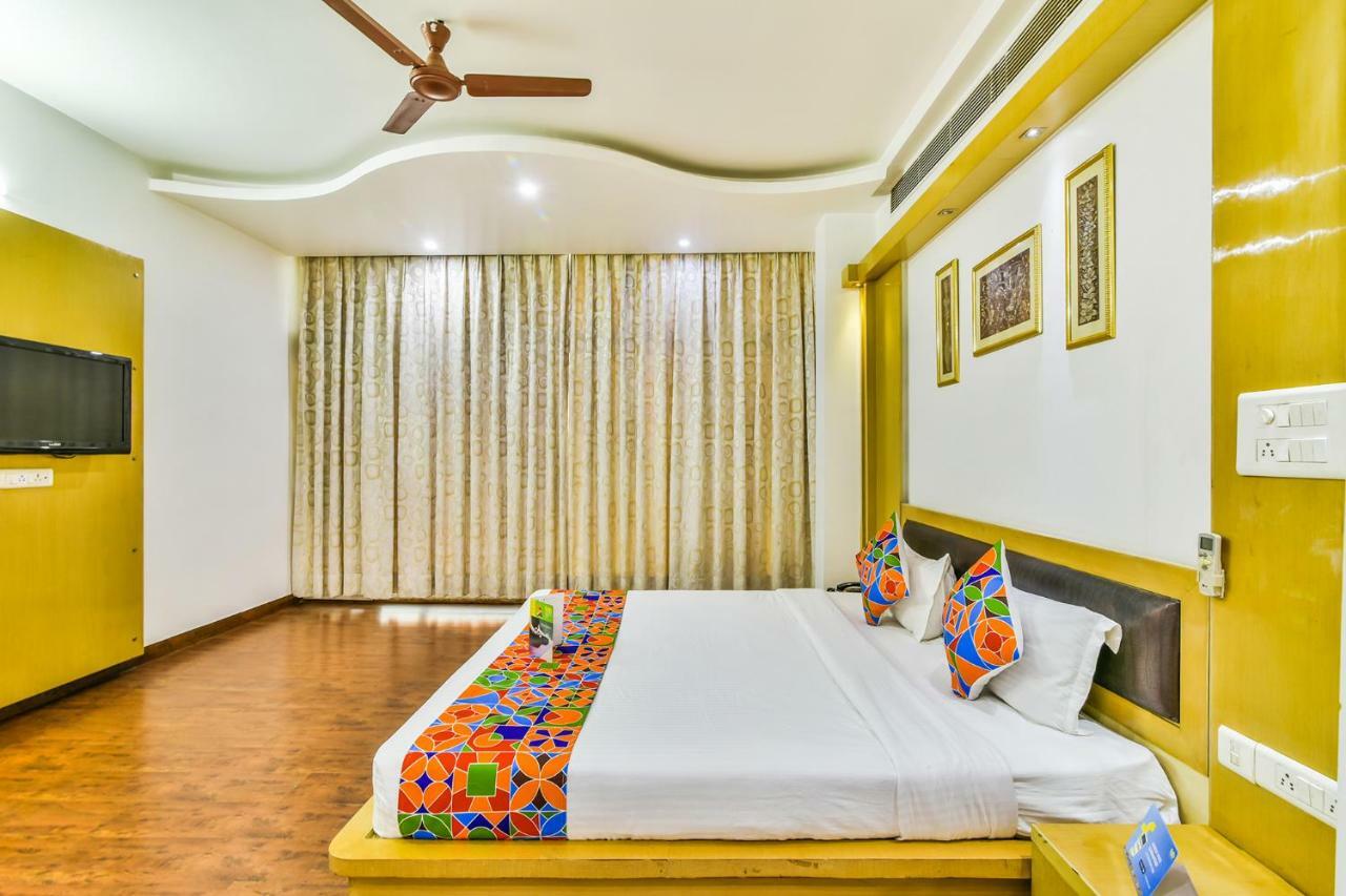 Hotel Parth Inn Ghaziabad Exterior photo